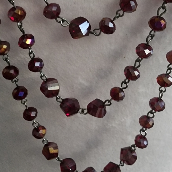 Elegant Three Strand Purple Iridescent Glass Beaded Necklace - Picture 1 of 3